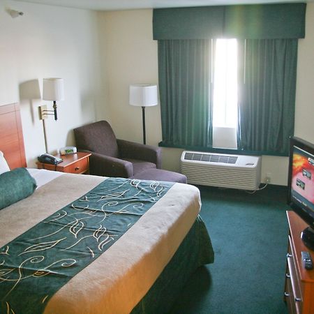 Travelodge By Wyndham Missouri Valley Exterior photo