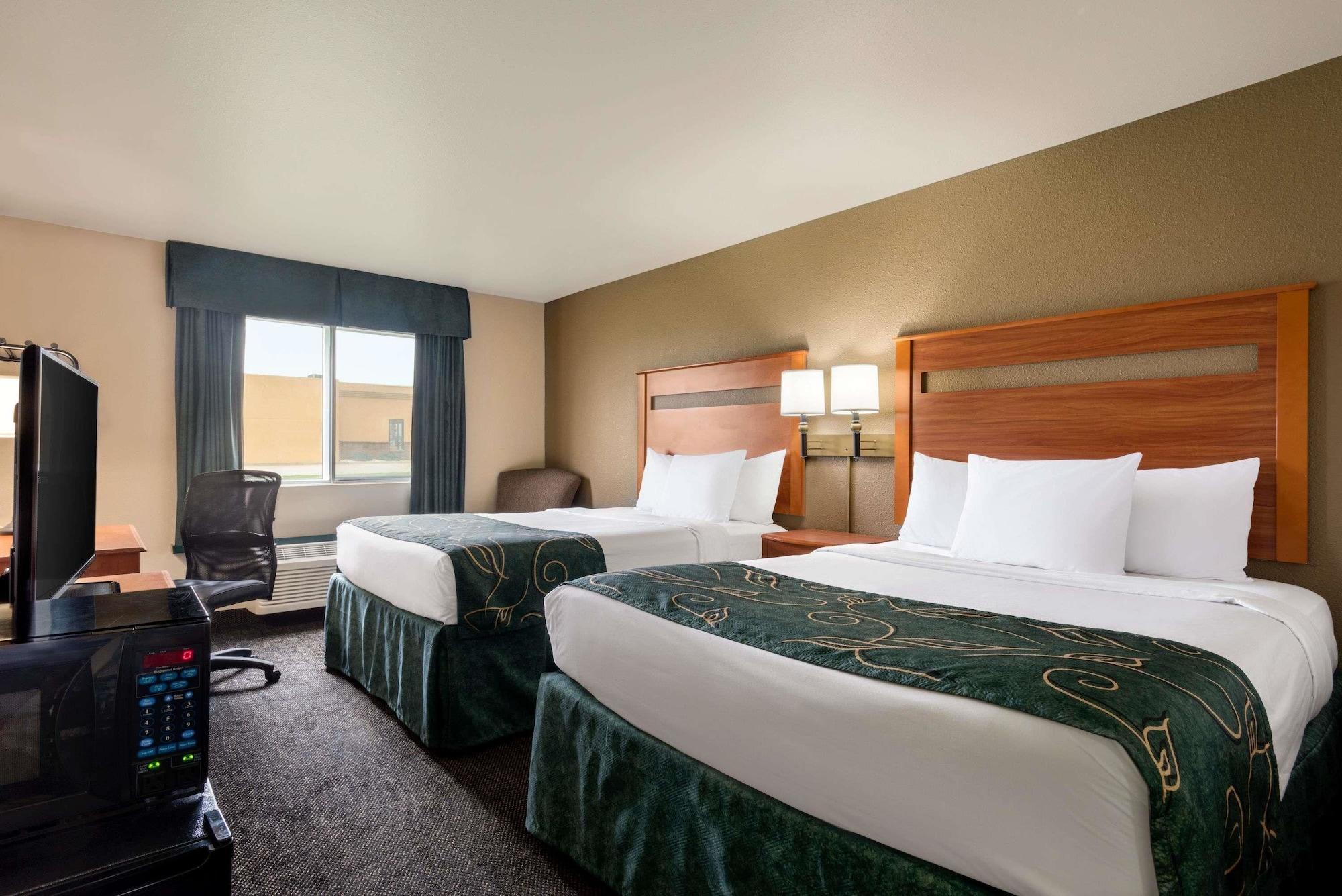 Travelodge By Wyndham Missouri Valley Exterior photo